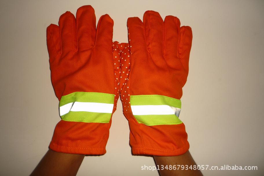 东莞厂家直销劳保用品 防尘口罩、防毒口罩、一次性口罩及防毒面罩详解